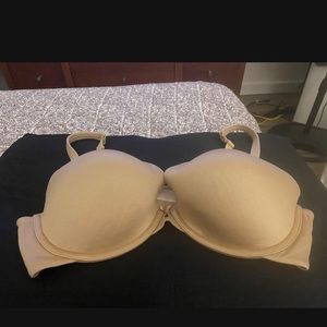 Cacique Lift Plunge Bra Size 40DD